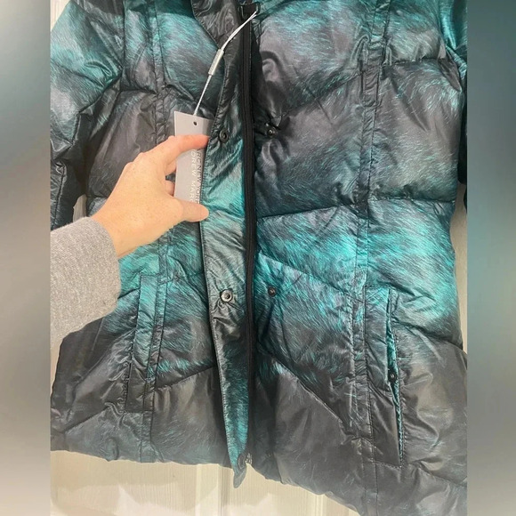 Andrew Marc New York Womens Puffer Winter Coat Jacket Down Filled Insulated NWT - Picture 4 of 14